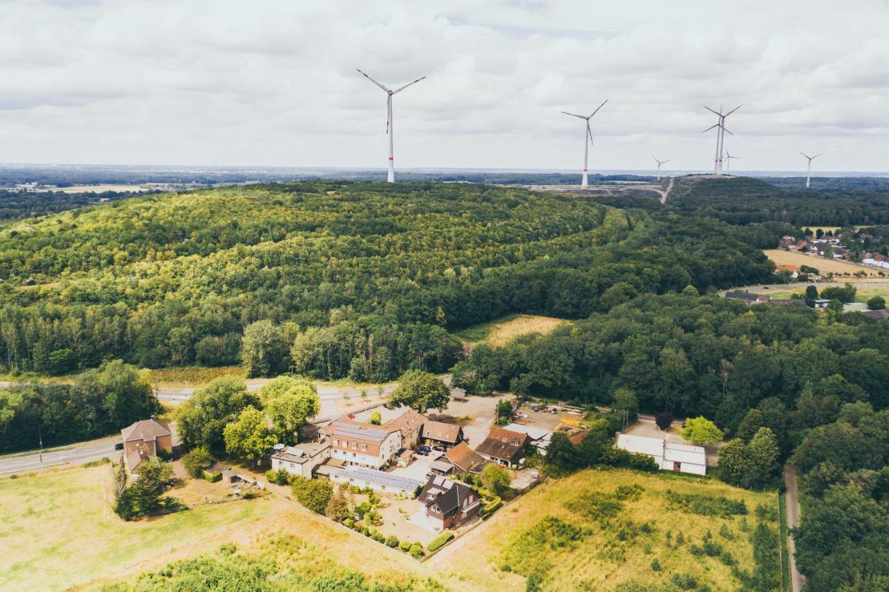 Hotel Zum Grunewald Dinslaken Bagian luar foto
